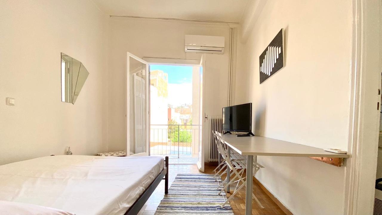 The Bohemian In Exarcheia Athens Center Apartment Exterior photo